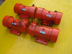 YZS振動電機(jī):激振能力強(qiáng)，拆卸方便。
